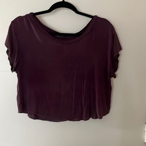 American Eagle cropped tshirt - one size, maroon